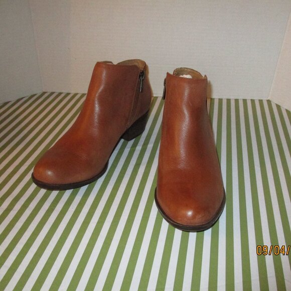 Lucky Brand Ankle Boots - Picture 4 of 14